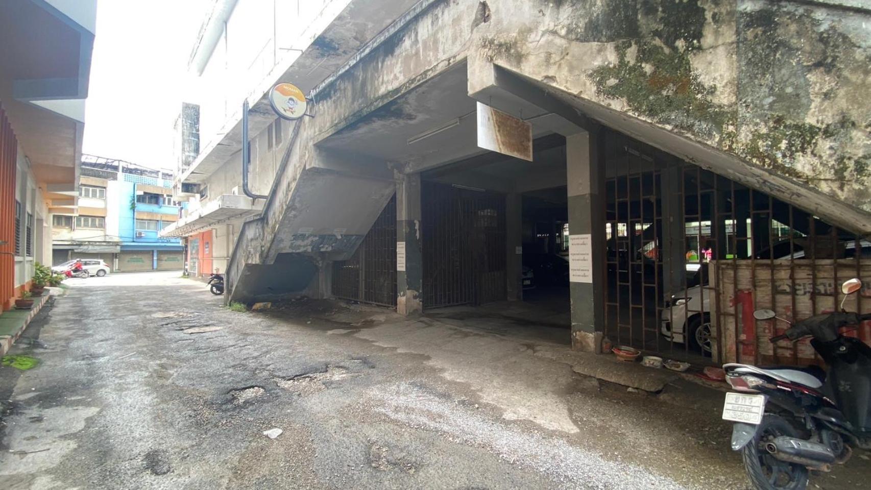 Alongkorn Hotel By Sb ساموت سونكرام المظهر الخارجي الصورة