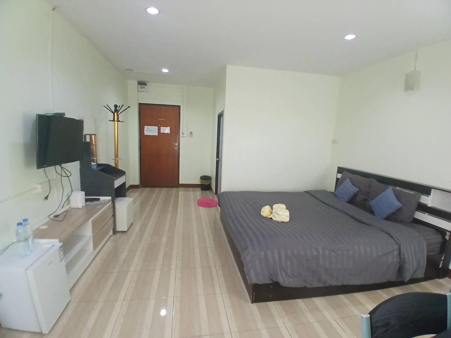 Alongkorn Hotel By Sb ساموت سونكرام المظهر الخارجي الصورة